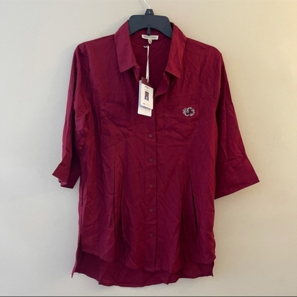 UG apparel front pleat button sports shirt NWT womens size Small - Picture 4 of 12